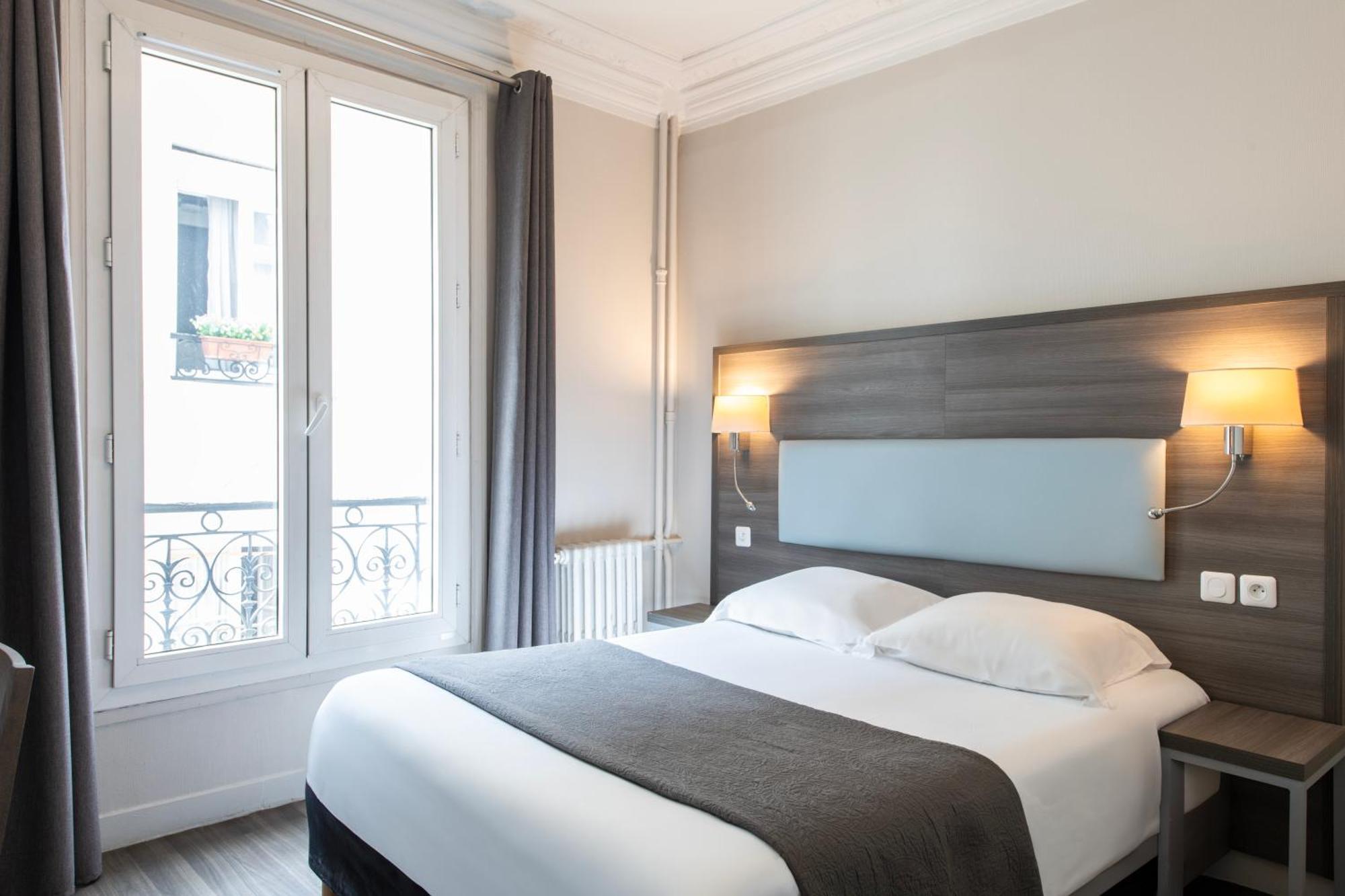 Est Hotel Paris Exterior photo