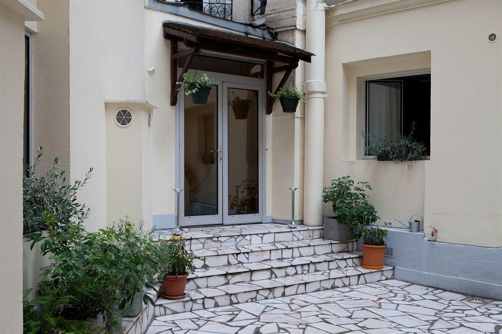 Est Hotel Paris Exterior photo